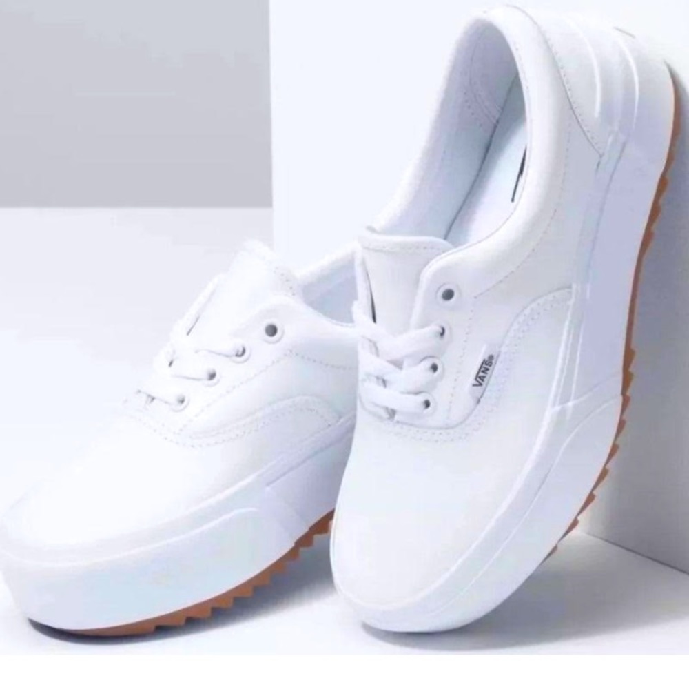 NWOT VANS Era Stacked Platform Leather White Shoes